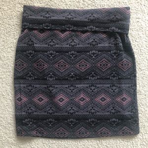 Aztec print mini pencil skirt
